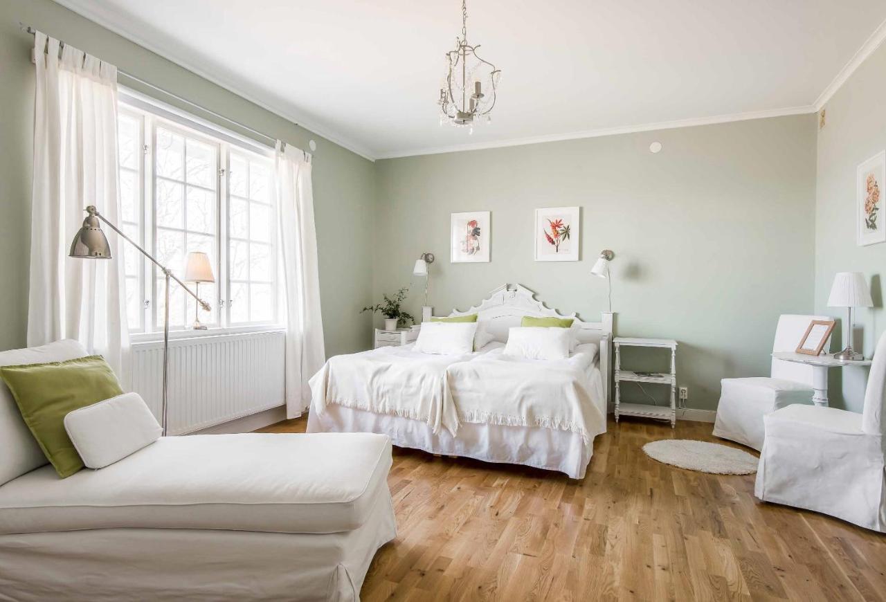 Wij Traedgardar Hotel Ockelbo Kültér fotó