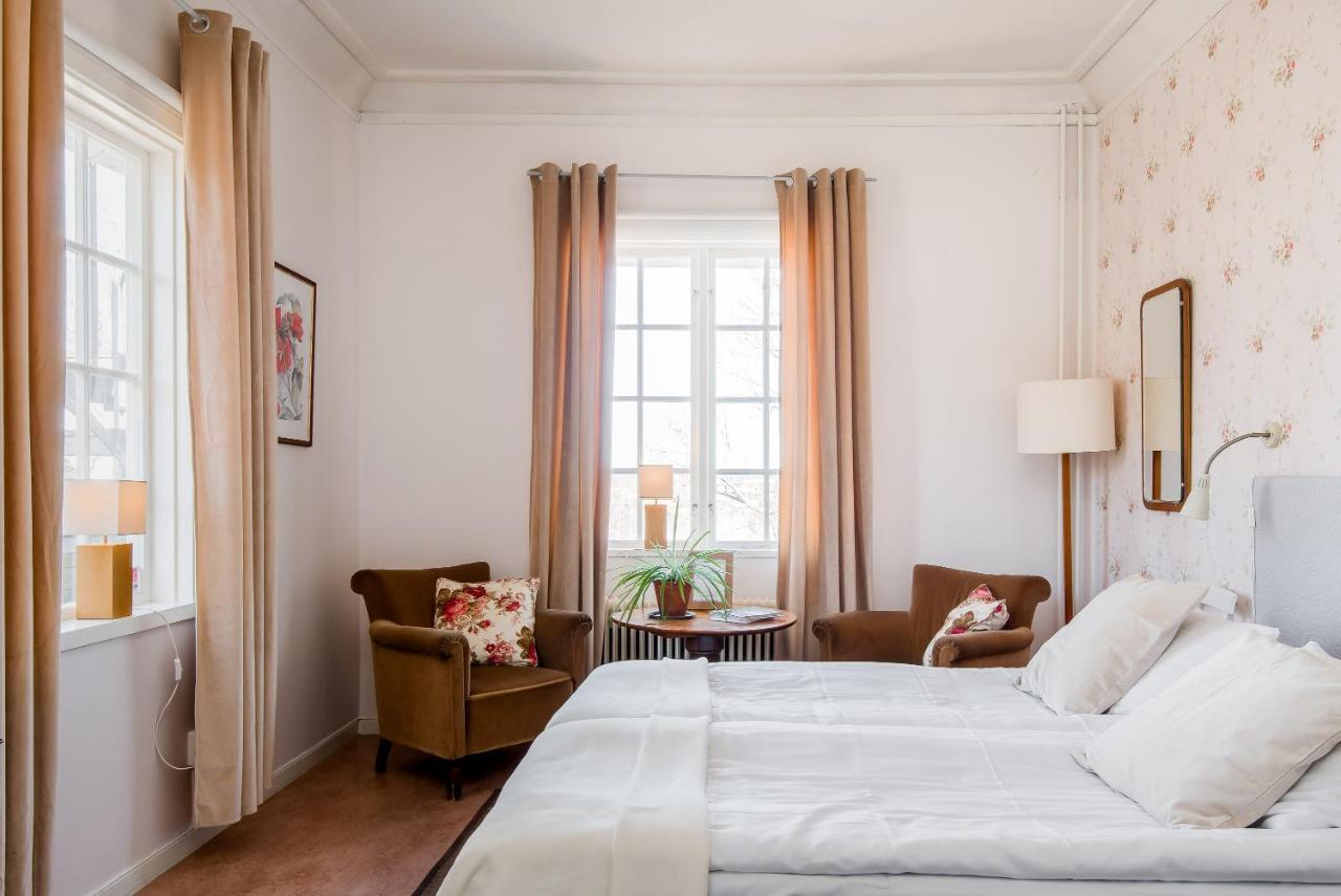 Wij Traedgardar Hotel Ockelbo Kültér fotó
