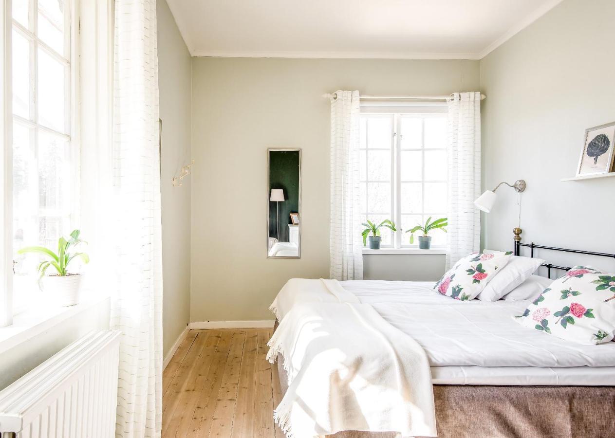 Wij Traedgardar Hotel Ockelbo Kültér fotó